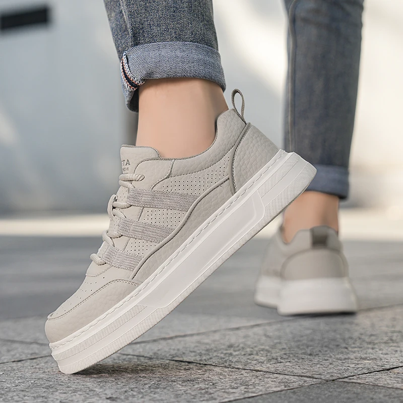Mens thick soled shoes breathable sneakers leather upper rubber sole anti slip and durable Sizes 39 44 Trendy mens flat shoes