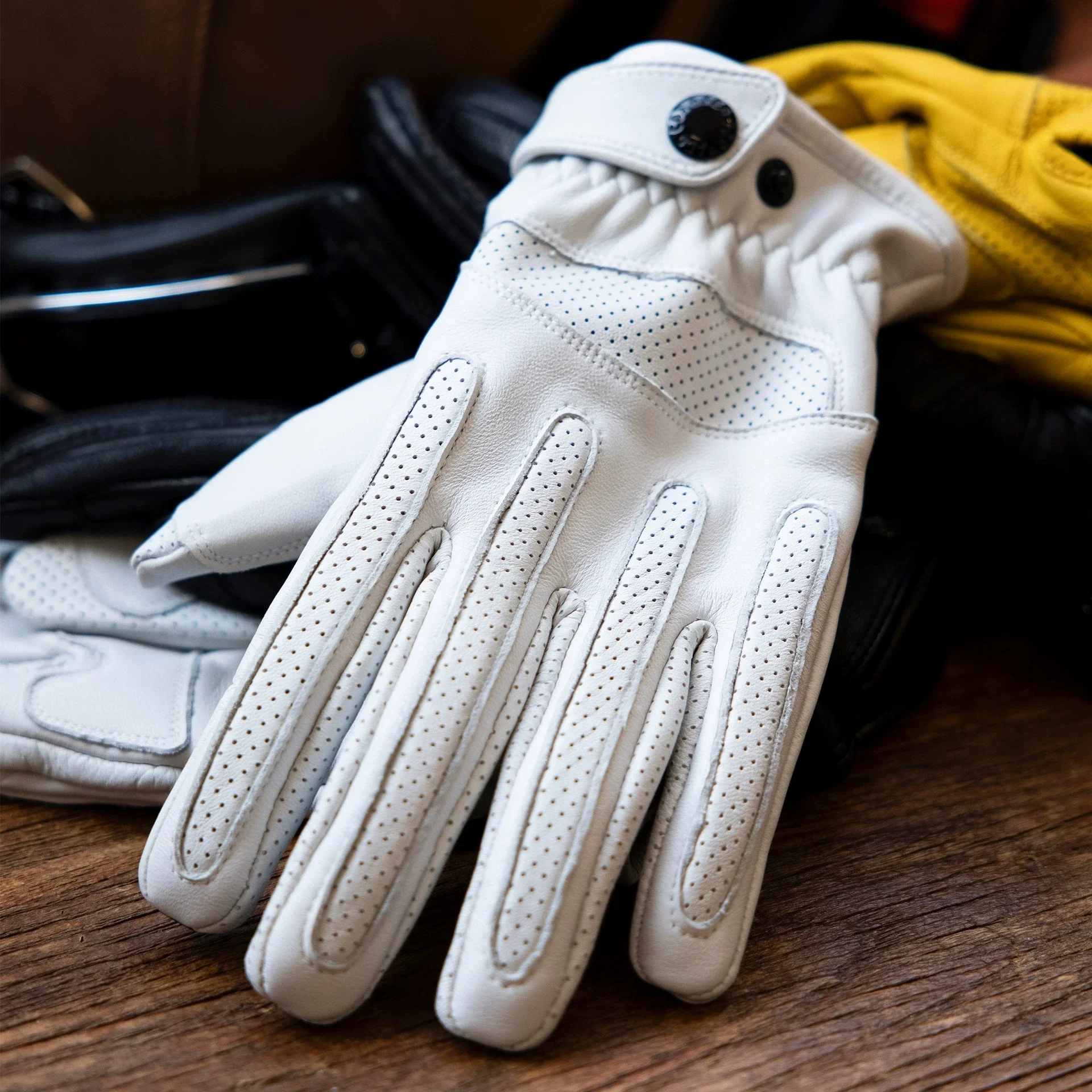 PST-0001 Super Offer! Genuine Thick Goat Skin Good Quality Leather Durable Rider Gloves