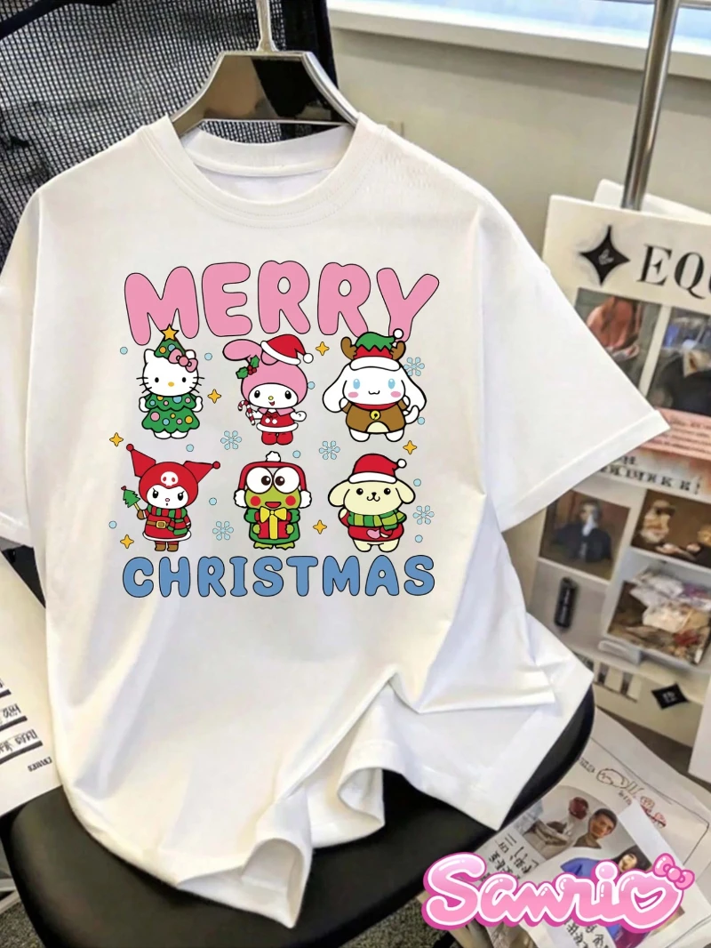 Sanrio Hello Kitty Women's Christmas T-shirt - Cute Cartoon Christmas Printed Round Neck T-shirt, Fashionable Cotton Casual Top