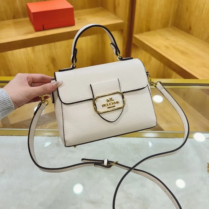 

Sophisticated Retro Luxury Crossbody Shoulder Bag for Daily Shopping Leisure Weekend Getaways