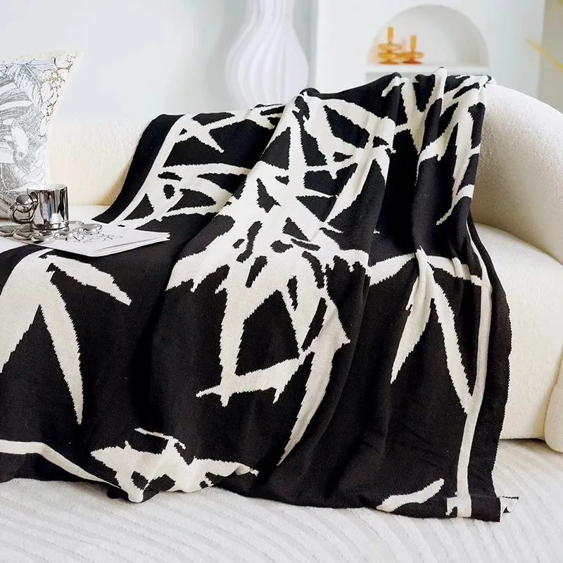 

New Chinese Style Blanket Bamboo Leaf Pattern Black White Woolen Blanket Bed Tail Towel Blanket Sofa Blanket Decoration Blanket