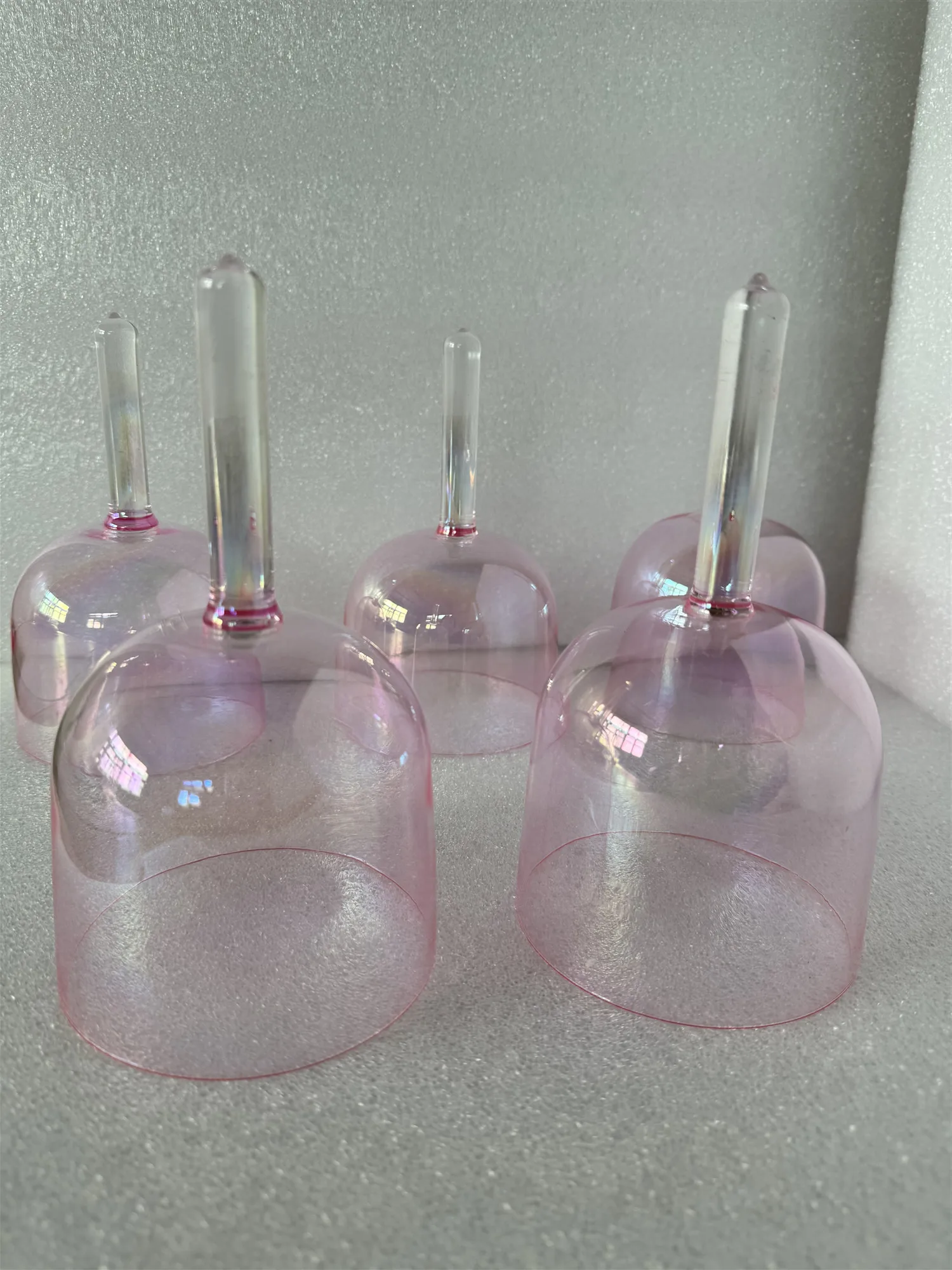 Crystal singing bowl cosmic pink color clear stem perfect pitch 528HZ for sound theraphy 1 pc.