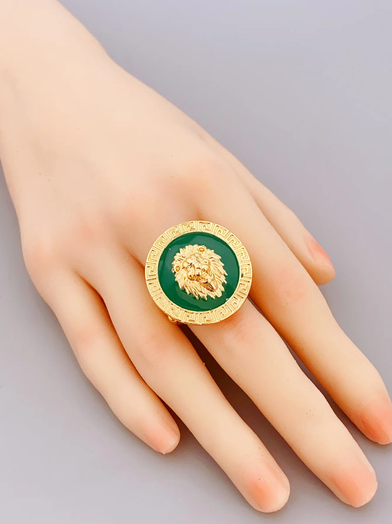 Unique Zinc Alloy Ring with Adjustable Lionhead Design rings for women