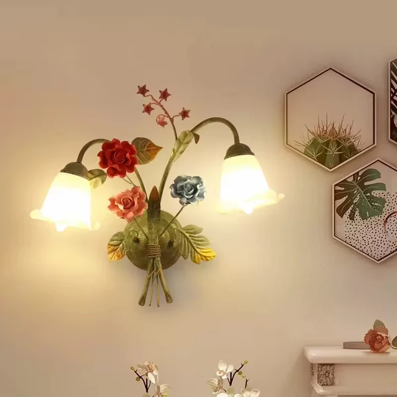 Classical Pastoral Wall Lamp Nordic Bedside Flower And Grass Lamp Wrought Iron Wall Light Dual Head LED Aisle Lighting Fixtures