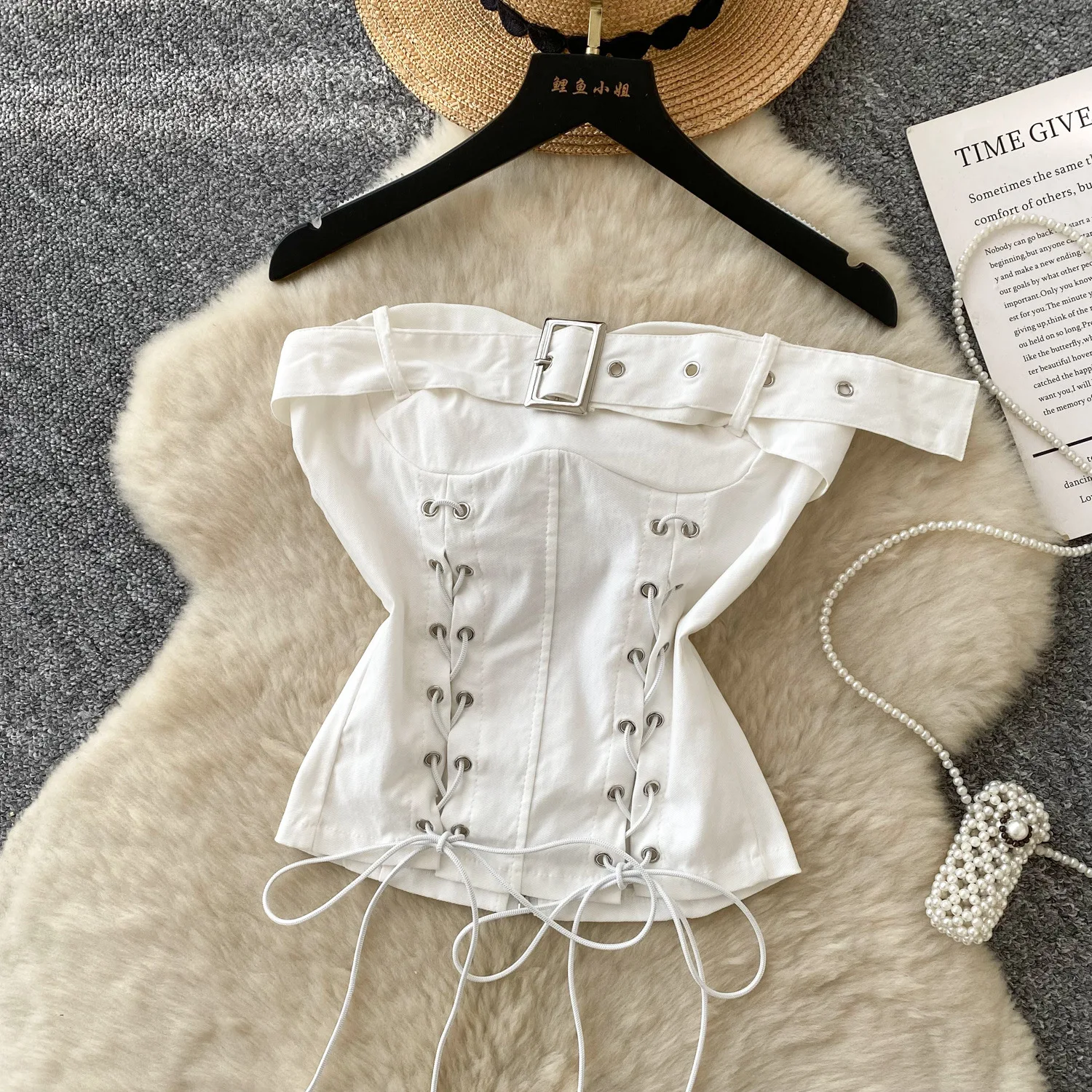Women's Corset Tops Mauve Strapless Tube T-Shirt with Buckle Neckline and Double Front Eyelet Detail for Going Out