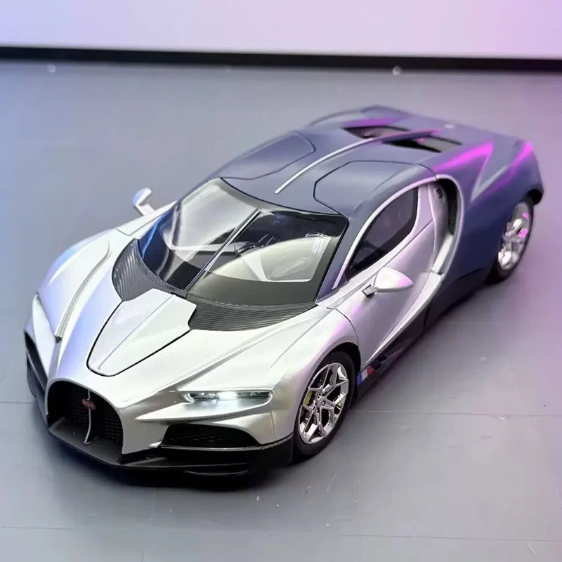 

1:24 модель спортивного автомобиля из сплава с турбийоном, литая под давлением металлическая гоночная супермобили, модель автомобиля, имитация звука и света, подарок для детей