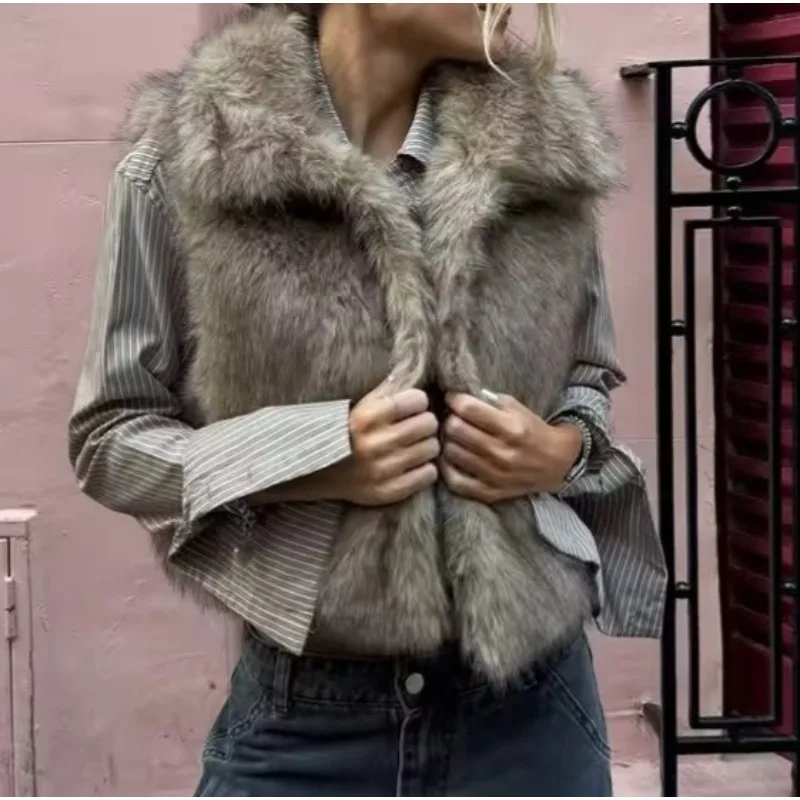 

2026 New Vest Fashion Women's Fur Integrated Vest Vest