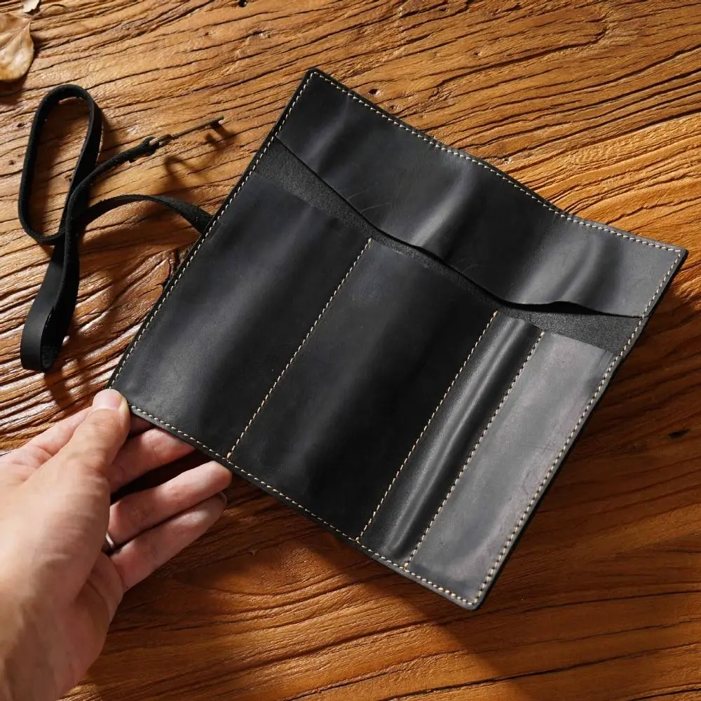 

Кожаный пенал в ретро-стиле, простой, литературный, с несколькими отделениями, на резинке, из натуральной кожи (первый слой)