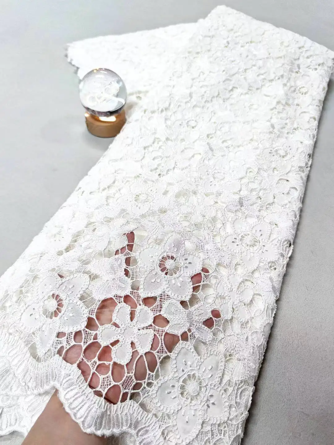 

2025 High Quality African Nigerian Tulle Lace Fabric Embroidery Party Dress Sequins French Guipure Fabric For Sewing 5Yard XL093