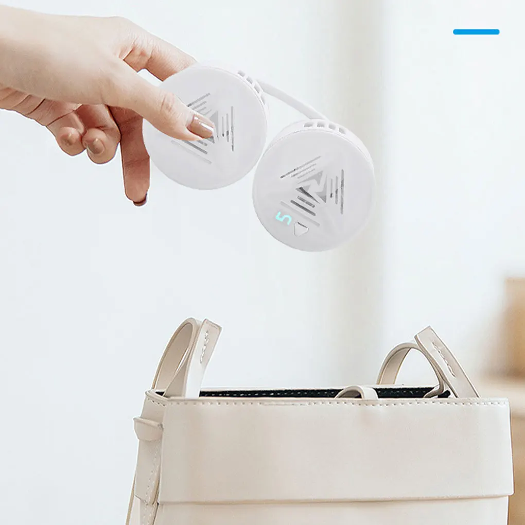 

Портативный безлопастной шейный вентилятор Hands-Free 360° ° Гибкий 3-скоростной перезаряжаемый вентилятор с ароматерапией для мужчин/женщин