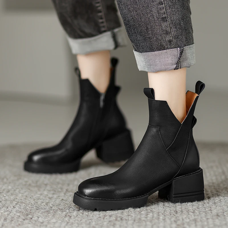 2024 New Winter Women Shoes Platform Boots Fashion Women Boots Round Toe Chunky Heel Boots Women Solid Women Shoes Leather Shoes