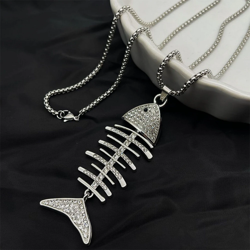 Women's Simple Light Luxury Niche Retro Fashion Creative Trend Party Pendant Necklace Street Party Popular Collar Gift Jewelry