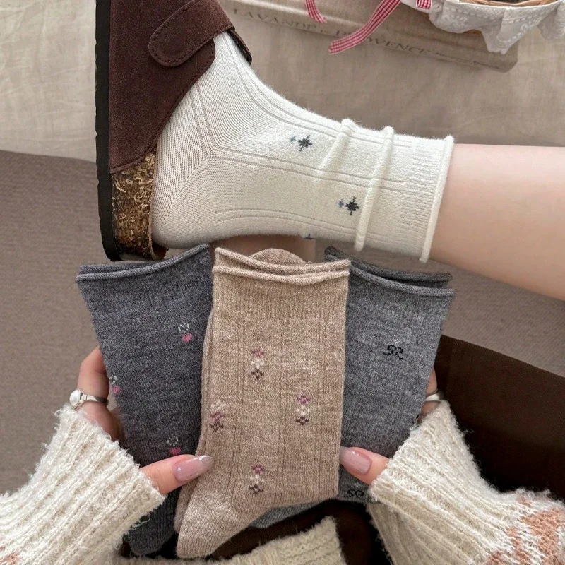 Women Winter Socks Thick Warm Soft Long Socks New Fashion Cute Flowers Korean Style Crew Socks For Girls Daily