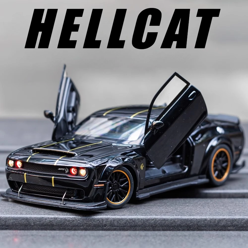 

1:32 Challenger SRT Hellcat Model Car Toy Pull Back Sound Light Scissor Doors Opened Vehicle Models Toys Kids Collection Gifts