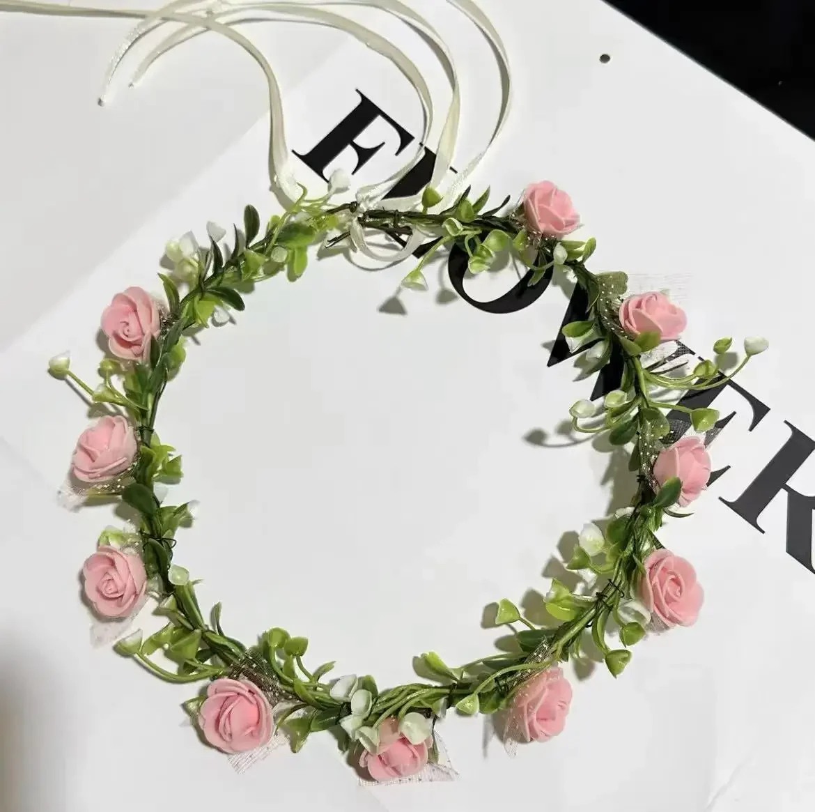 

Bride wreath headdress artificial flower headband travel photos wedding props light flower wreaths garlands headwear decoration