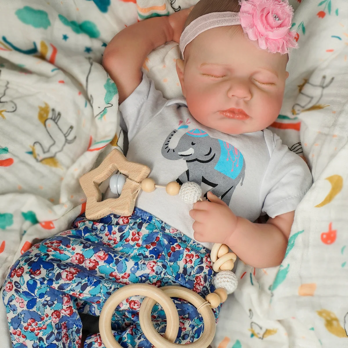 

JOYORA Realistic Rebirth Doll Newborn Baby Size Doll Soft Cloth Body High Quality Gift 3d Skin Visible Vein Cute Toy Doll Holida