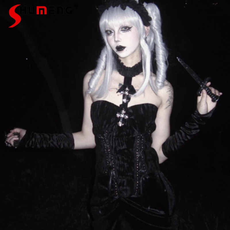 

Gothic Dark Style Black Top Slings Half Skirt Duchess Cosplay Costume Streetwear Cool Outfits Party Skirts Slimming Camisoles