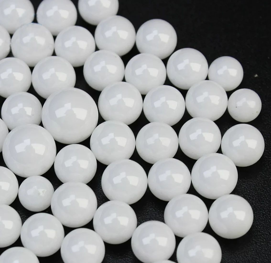 1Pcs ZrO2 Ceramic Bearing Balls Dia 26.988 27 28.575 30 31.75 40 45-100mm Zirconia Ceramic Ball G10 Precision Smooth Ball Bead