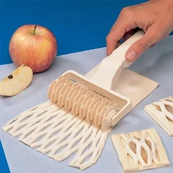 1PC High Quality Pie Pizza Cutter Pastry Bakeware Embossing Dough Roller Lattice Cake Tools Plastic Baking Tools Lattice Roller