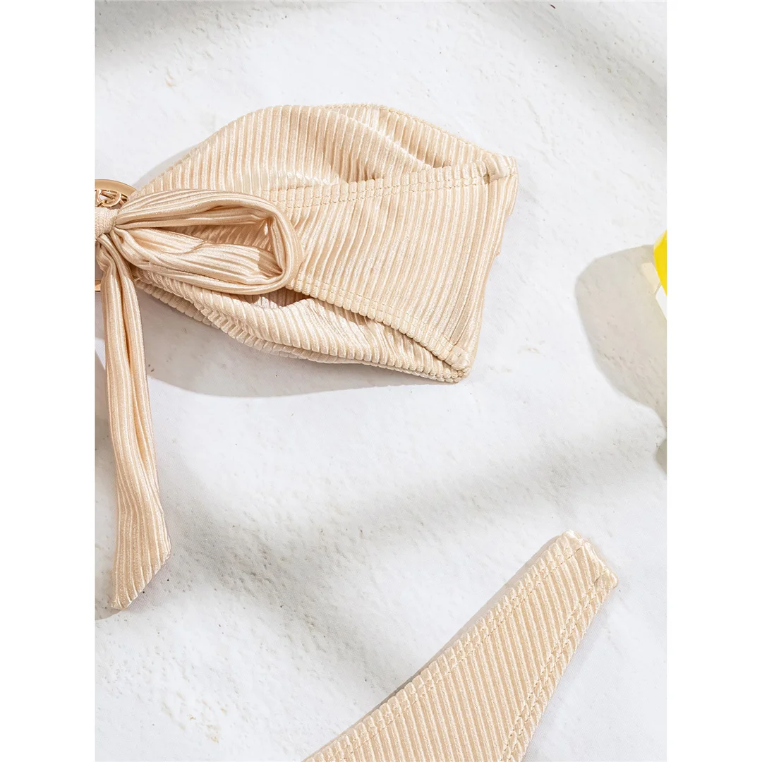 Mit Sarong, geripptem Bandeau-Bikini, Damen-Badebekleidung, dreiteiliges Bikini-Set, gepolsterter Badeanzug, Badeanzug, Schwimmbekleidung V7625 – Detail 8