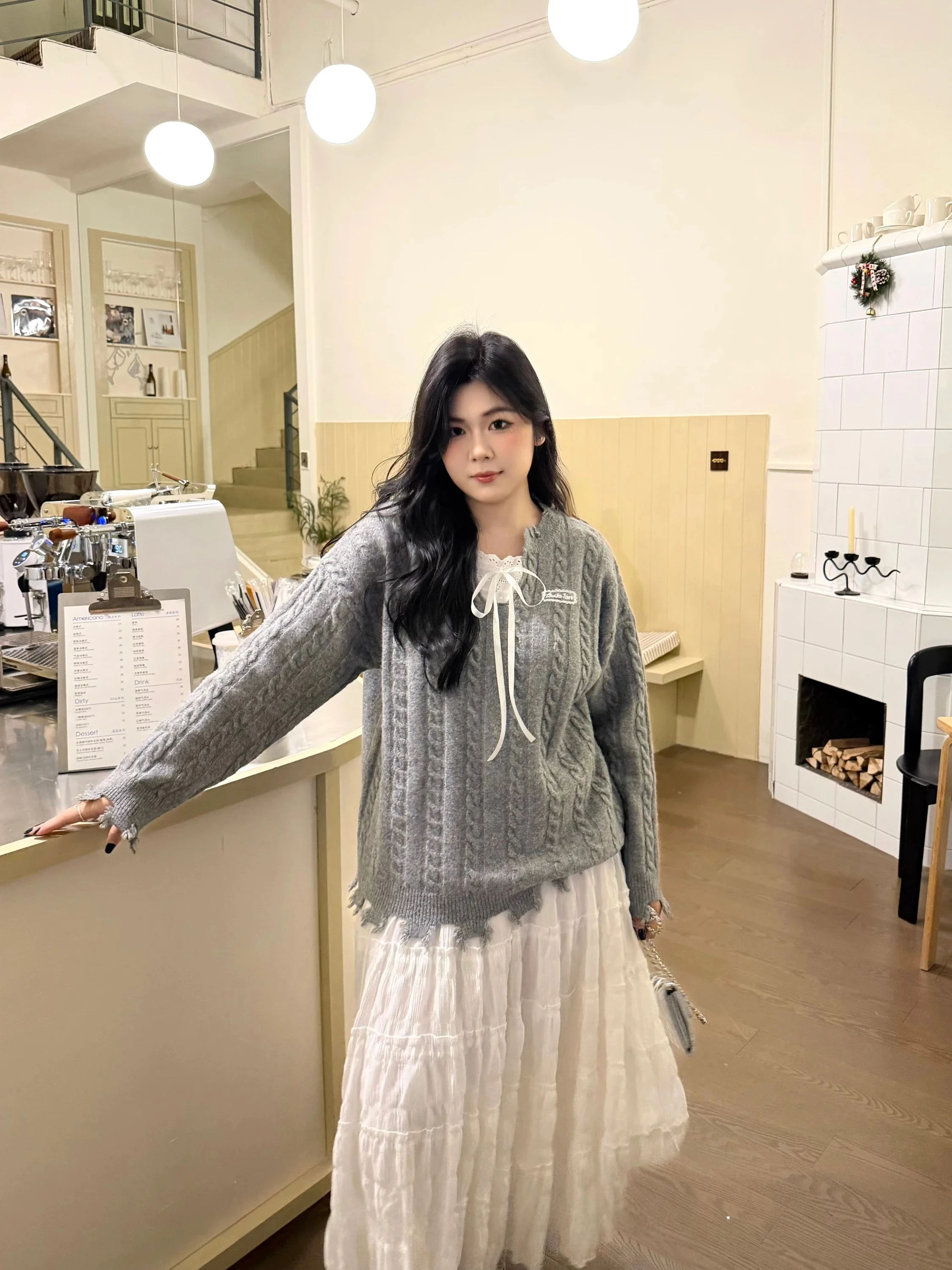 

NINI ONE Loose V-Neck Sweater Knitted Asymmetrical Sleeve Twist Casual Style Women's Long Sleeve Top Comfortable Fit Knitwear