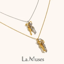 La. Muses Mixed Color Couple Hug Pendant Stainless Steel Women's Necklace Romantic Fashion Jewelry Commemorative Gifts