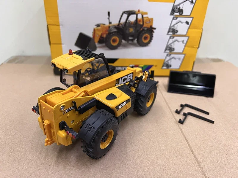 BRITAINS Diecast Alloy 1:32 Scale JCB 550-80 LOADALL Telescopic Arm Multifunctional Forklift Cars Model Adult Toys Classics Gift