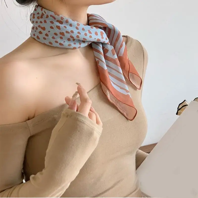 

652F Fashion Flower Neck Scarf Sun Protecting Sweat Wicking Sports Headscarf
