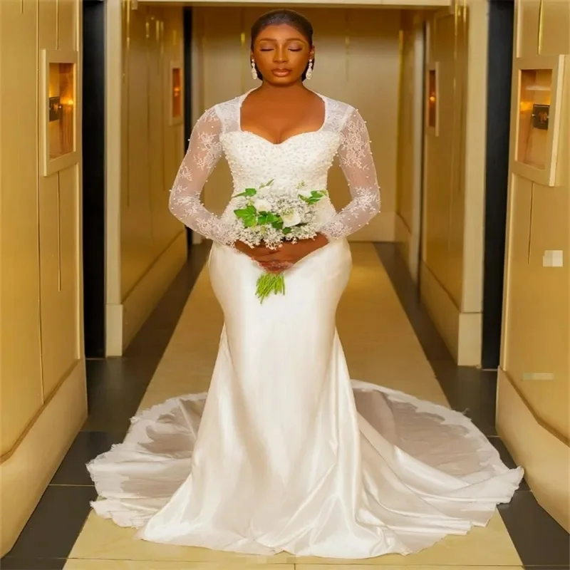 Customized Square Neck Vintage Lace Pearls  Wedding Dress Sweep Train Robe De Marriage  Long Sleeves Corset Back  Bridal Gown