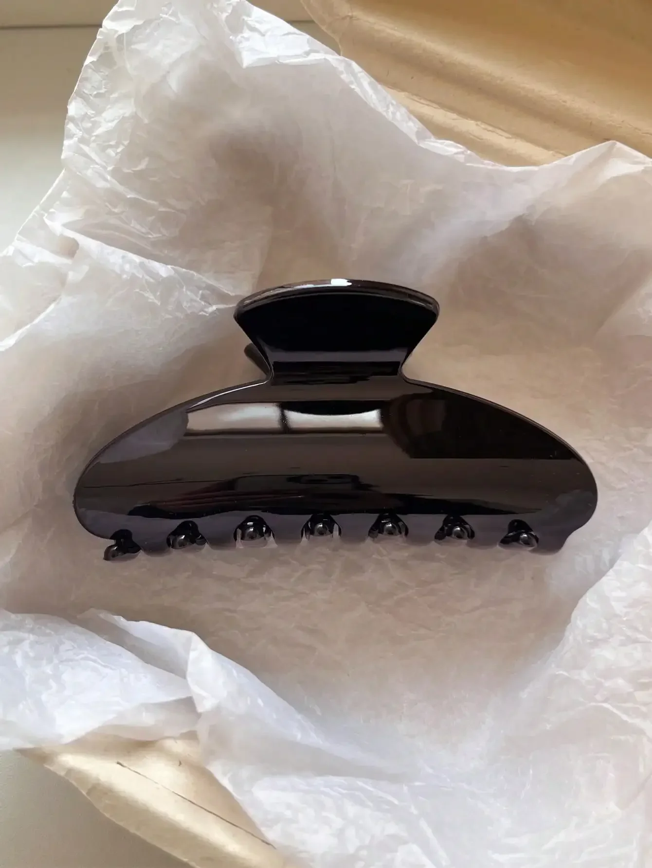 

7.6cm Oval Black White Brown Wine Red Plastic Hair Claw Clips For Women