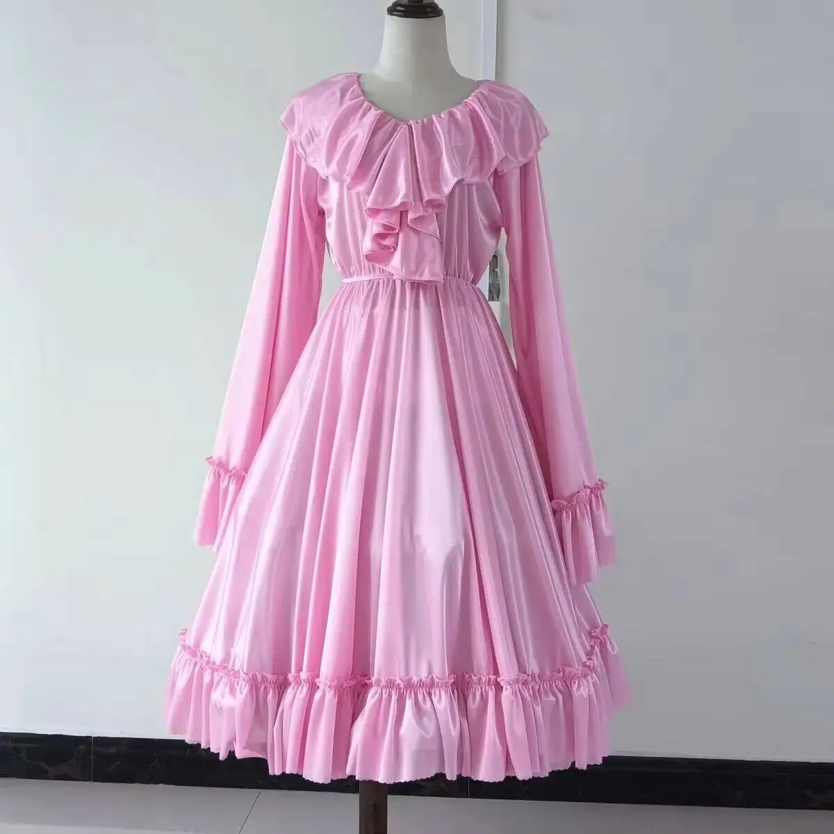 Glossy Ruffles Women Satin Long Dress Loose Pajamas Maxi Dress Pullover Elegant Dresses Sleeping Wear