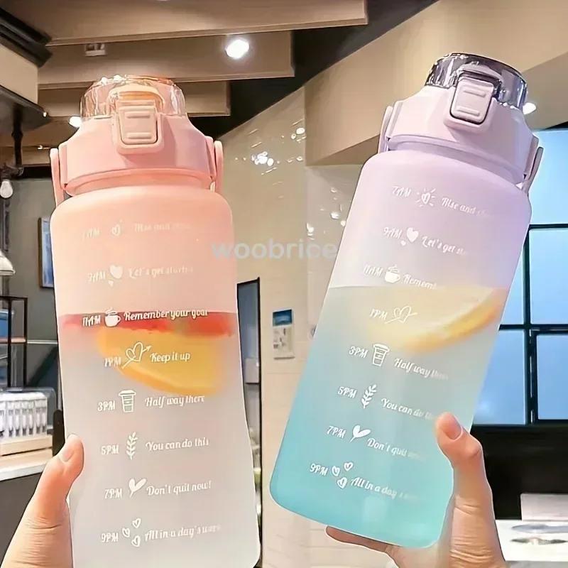 Botella de agua de 2 litros, matraz de plástico para gimnasio, gran capacidad, deportes, taza colorida para beber, viajes al aire libre, jarras de Fitness portátiles