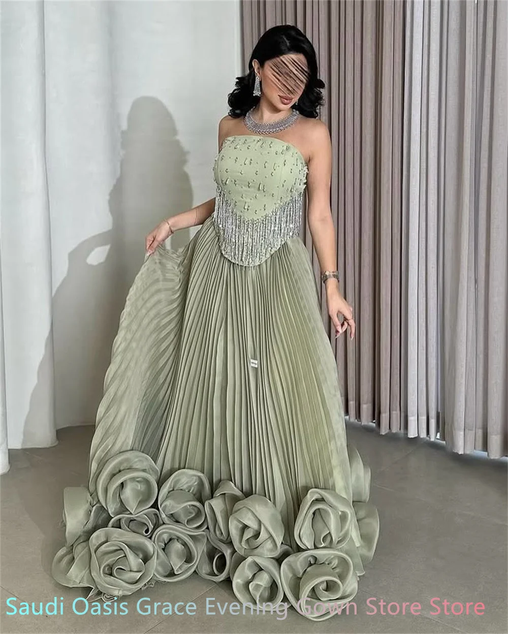Customized Exquisite Green Organza Vestido De Noche Elegant Strapless Crystal Tiered Crystal Zipper Back Vestido De Festa 3