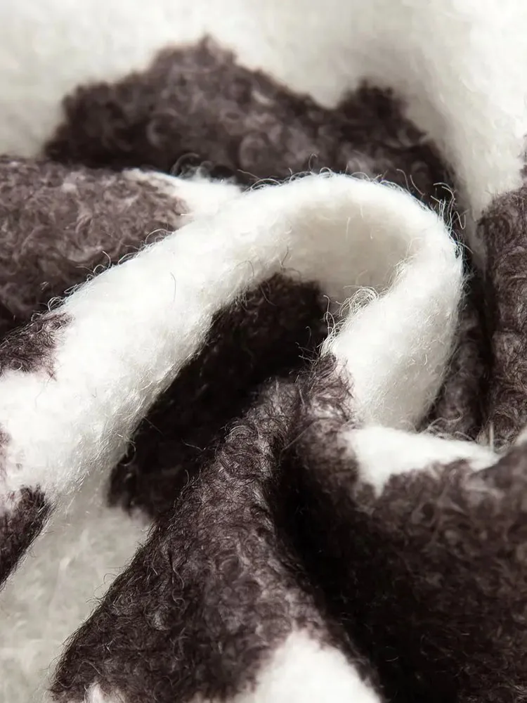 

HH Woman Long Sleeves Turn-down Collar Single-breasted Pocket Decoration Short Coat Women Autumn Fashion Printed Tassels Jacket