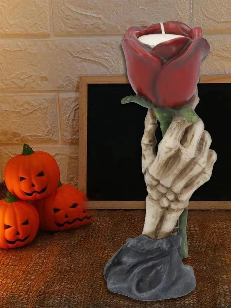 

Halloween Candlestick Halloween Atmosphere Gift Resin Skull Finger Rose Candle Stand Decoration Ornament Home Resin