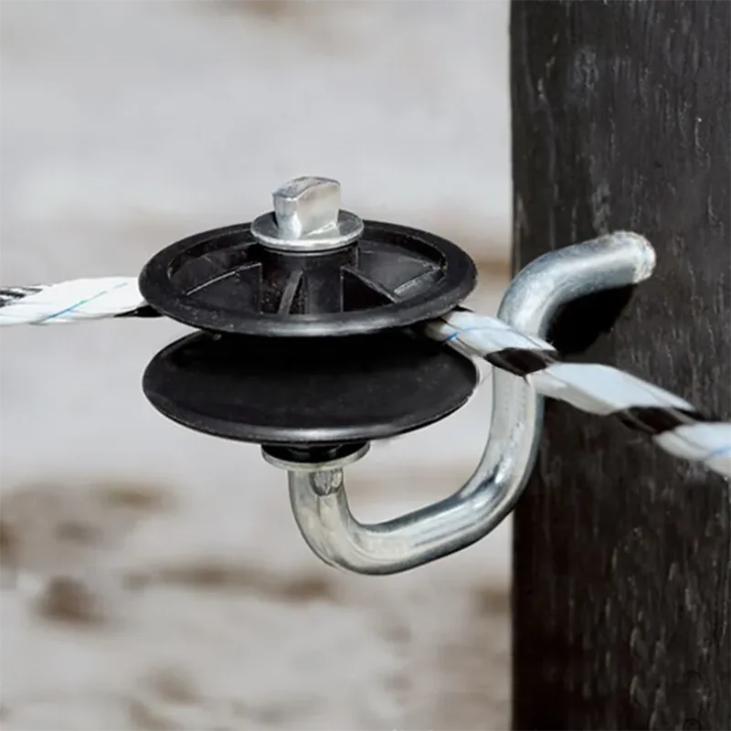 Electric Fence Corner Insulator for Wood Posts Self-Tapping Angle Fixing Accessory for Agricultural Livestock Poultry Security