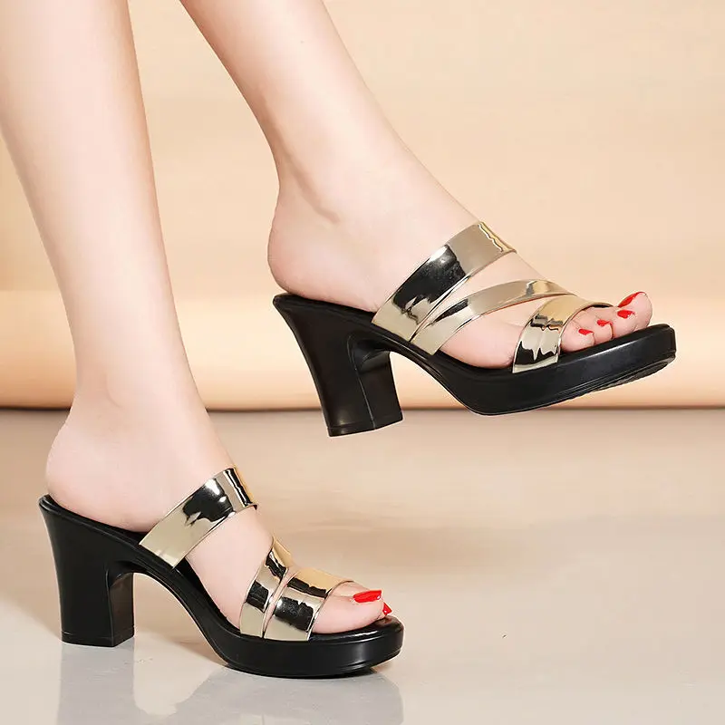 Summer Fashion 24 New High Heel Waterproof Platform Thick Heel Bright Leather Fish Mouth Sandals