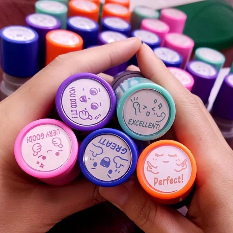 5pcs Teacher Stamps, Cute Expressions & Encouraging Quotes, Perfect for Parent Signatures & Teacher Rewards