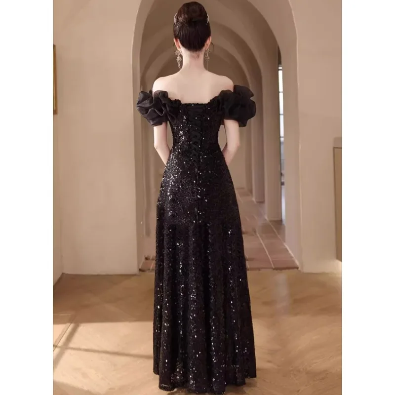 أسود مطرزة ثوب مسائي فرنسي كتف واحد هدية عيد ميلاد ألف خط ثوب التخسيس المضيف مأدبة ثوب مسائي 2026 نمط جديد