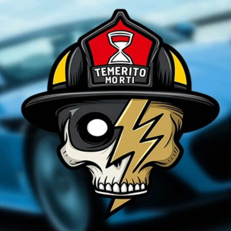 

1PC Fire Helmet Skull & Lightning Decor - 14cm Edgy Style Adornment for Car Laptop Phone