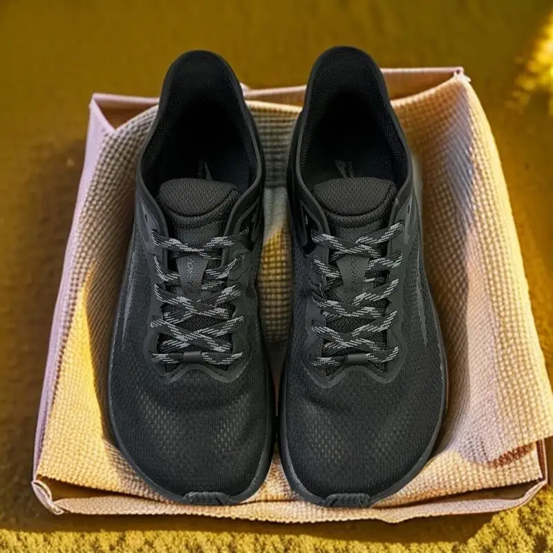 

Рождественская обувь Дышащая тренировочная спортивная обувь, вязаный верх, быстросохнущая пот