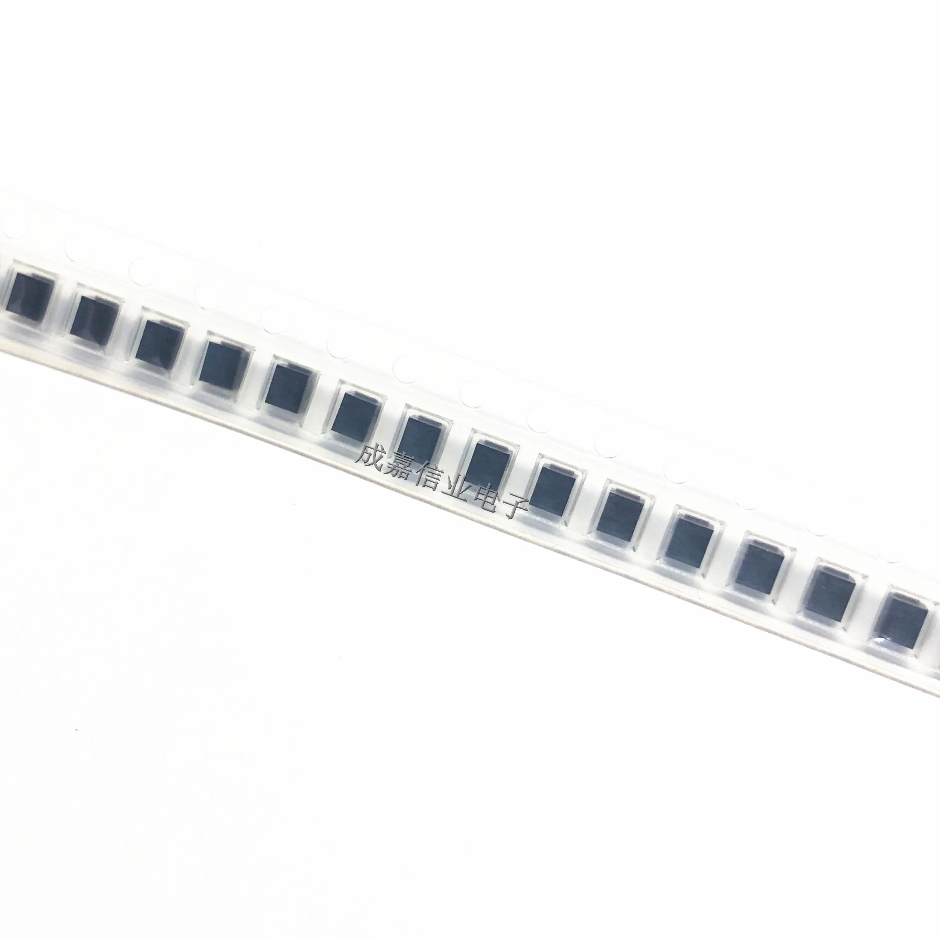 

100 шт./лот NLV25T-820J-PF радиочастотные индукторы - SMD SUGGESTED ALTERNATE 82uH 66mA 5% 2520 Рабочая температура:- 40 C-+ 105 C