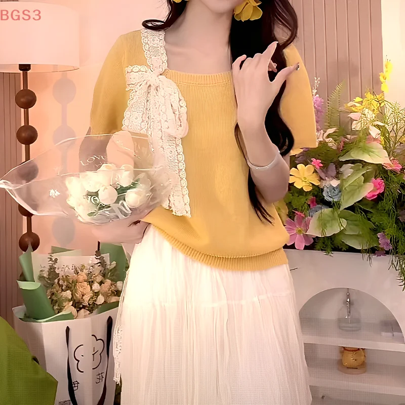 Atasan lengan pendek bergaya baru 2025 untuk cewek manis, warna pink renda dengan detail patchwork dan tali