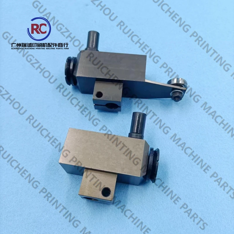 

1 комплект направляющей присоски для печатной машины Komori L540