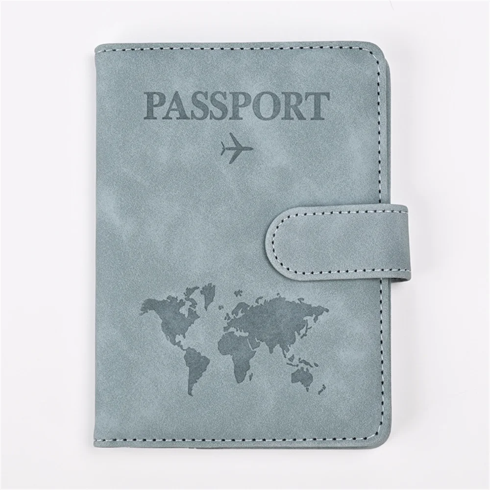 Personalisierte Reisepasshülle mit Namen für Paare, PU-Leder Passhülle für Ausweis und Bankkarten, Reiseaccessoires, Maßgeschneidertes Reisepass Etui, Ausweishülle mit Gravur, Reisebrieftasche – Detail 7