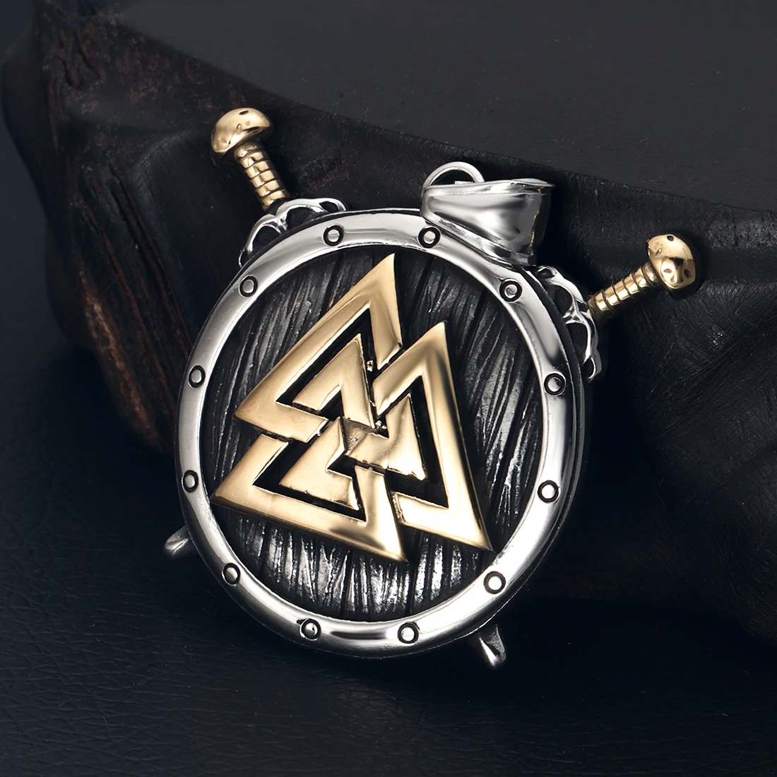 316L Stainless Steel Norse Viking Rune Wolf Pendant Round Shape for Men Necklace DIY Accessories Finding Jewelry Making Charm