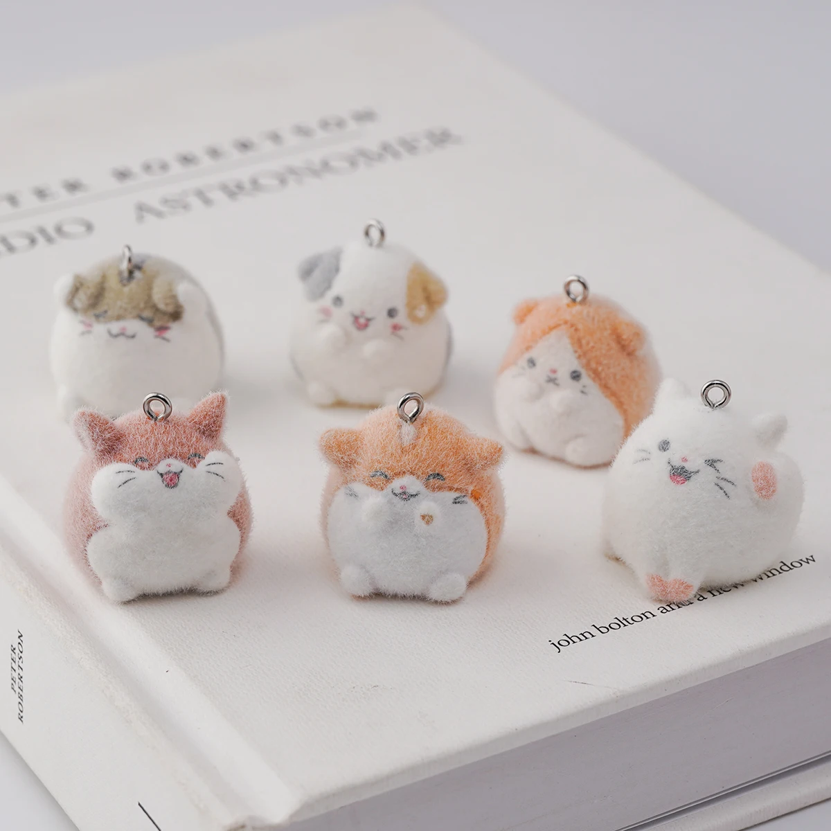 10pcs 3D Flocking resin hamster Charms Cartoon Plush Doll Pendants for Necklaces Earrings diy crafts Jewelry Accessories