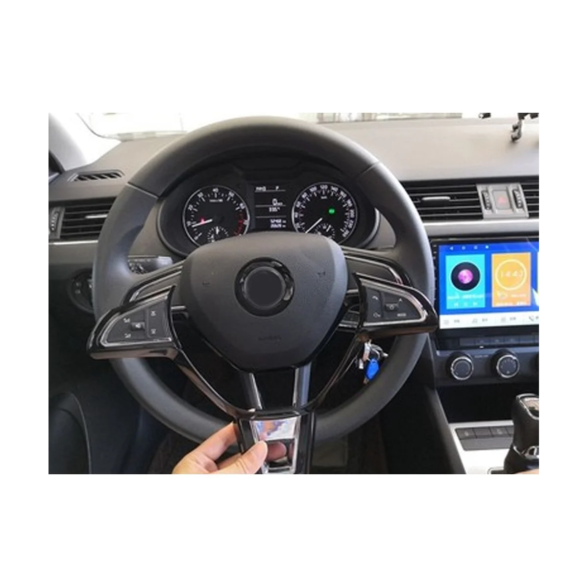 

Car Multifunction Steering Wheel Control Button Switch Volume Phone Audio Switch for Skoda Superb Yeti Rapid Octavia