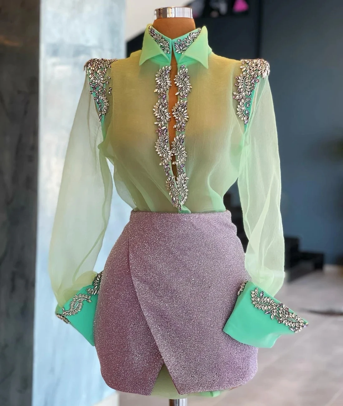 

Mint Green Cocktail Dresses Sheath Long Sleeves Beaded Birthday Party Gowns Short Prom Dresses Homecoming Customized
