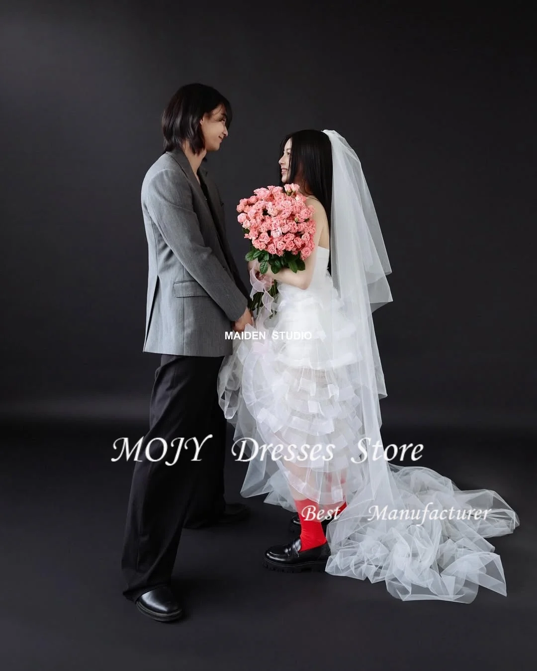 Mojy princesse à plusieurs niveaux bretelles a-ligne corée robes de mariée personnalisé soie Tulle robes de mariée élégantes ...........